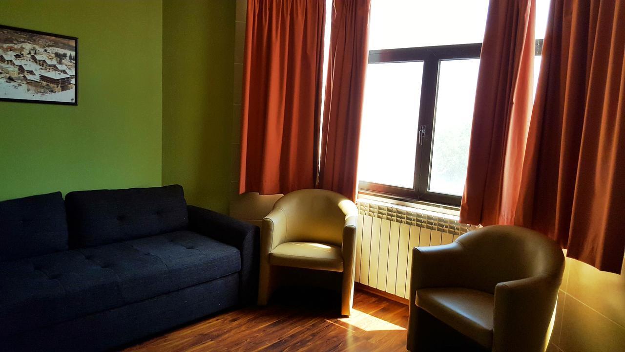 Mzaarviews Chalets Zahlé Esterno foto