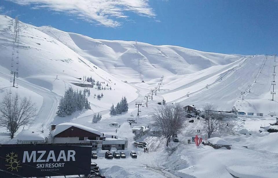 Mzaarviews Chalets Zahlé Esterno foto